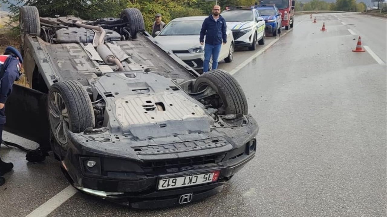 Karabük'te Takla Atan Otomobilde 1 Kişi Yaralandı