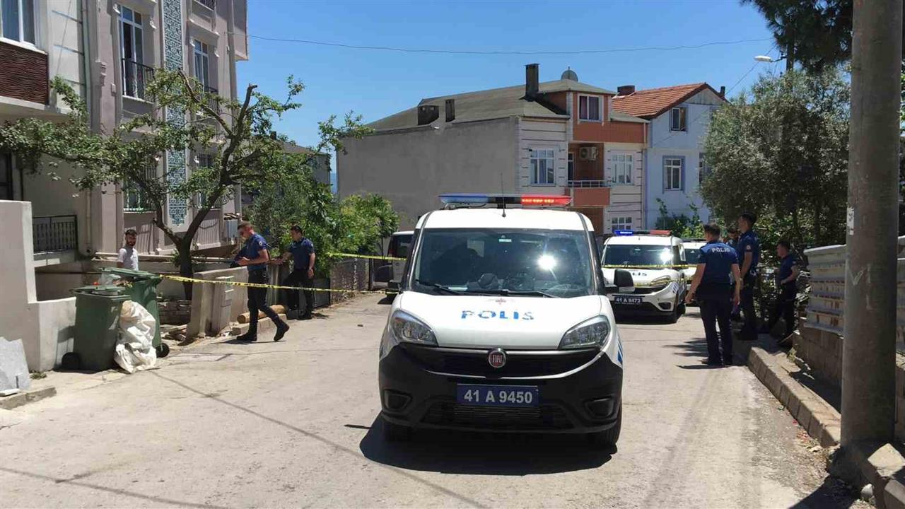 Kocaeli’de Töre Saikiyle Saldırı: 2 Yaralı