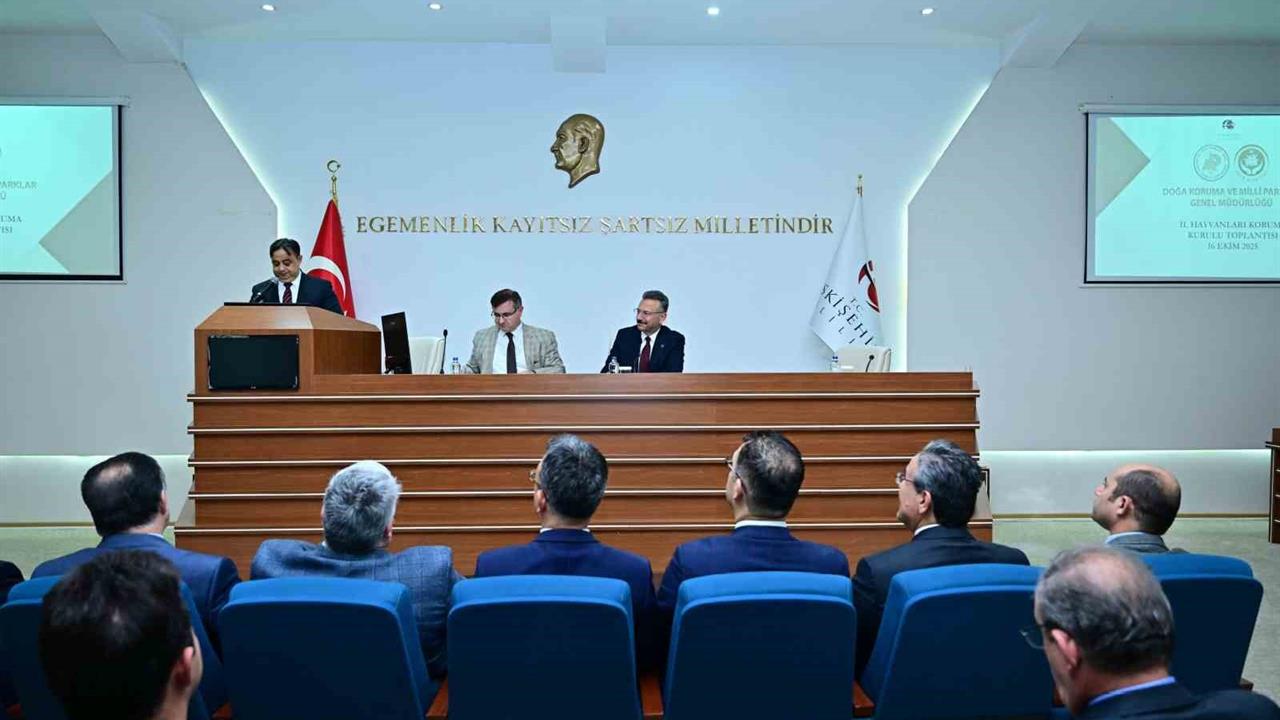 Eskişehir'de Hayvanları Koruma Toplantısı Yapıldı