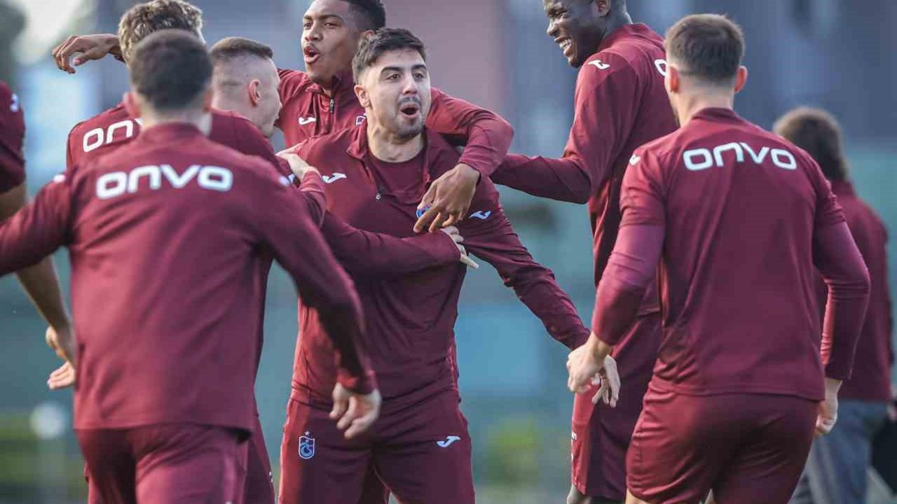 Trabzonspor, Rize'de Hücum Hattıyla Öne Çıkacak