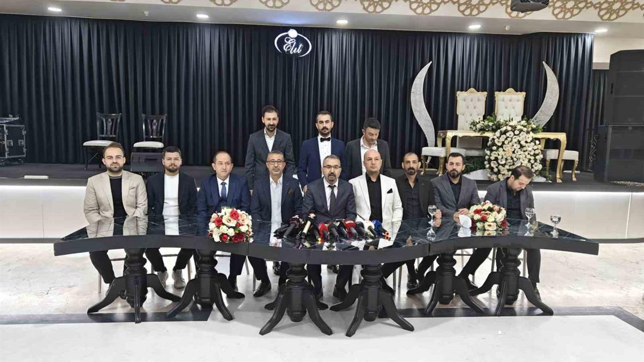 Refik Karakuzay Kayseri Sarraflar ve Kuyumcular Derneği Başkan Adayı Oldu