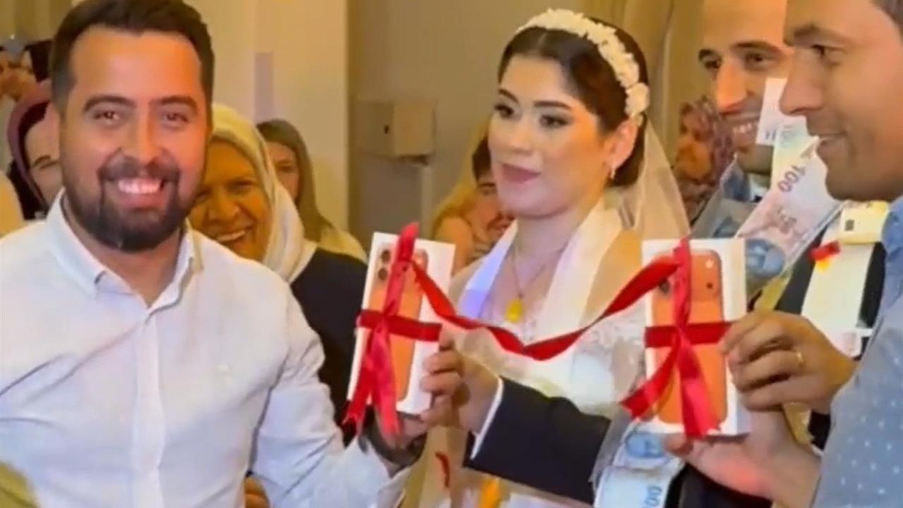 Manisa’da Düğünde Teknolojik Sürpriz: iPhone Hediyesi