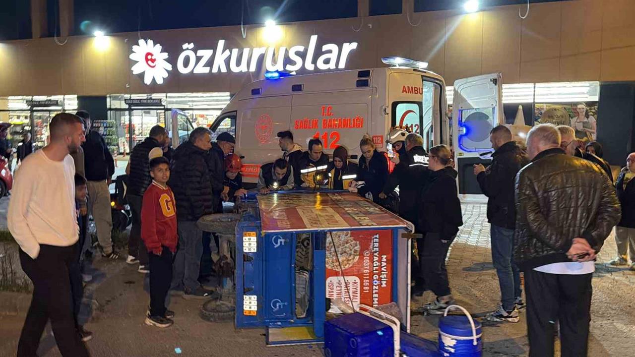 Düzce'de Elektrikli Araç Kaza Yaptı: 1 Yaralı