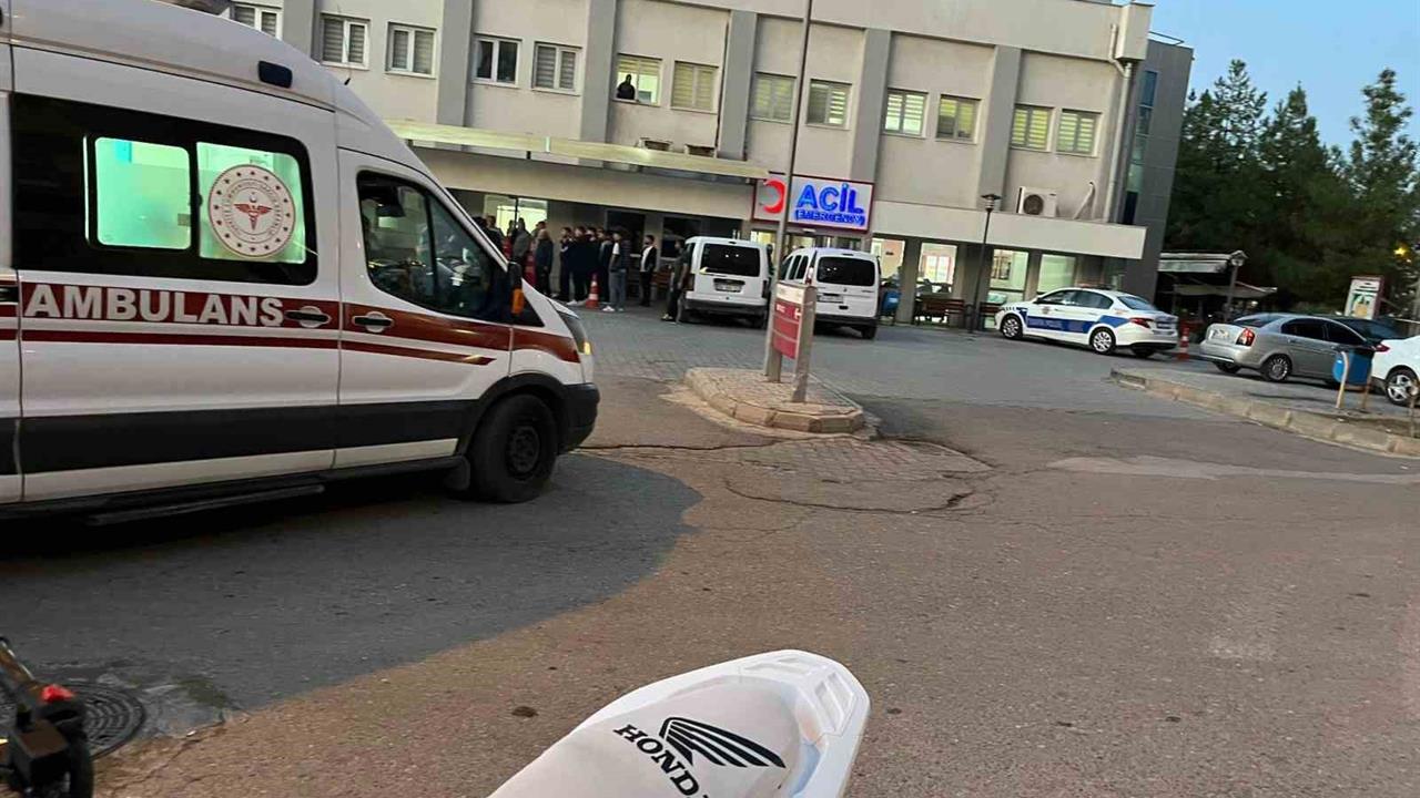 Siirt'te Amca Çocukları Arasında Kavga: 2 Yaralı