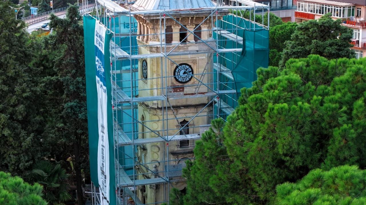 İzmit Saat Kulesi'nde Restorasyon Çalışmaları Başladı