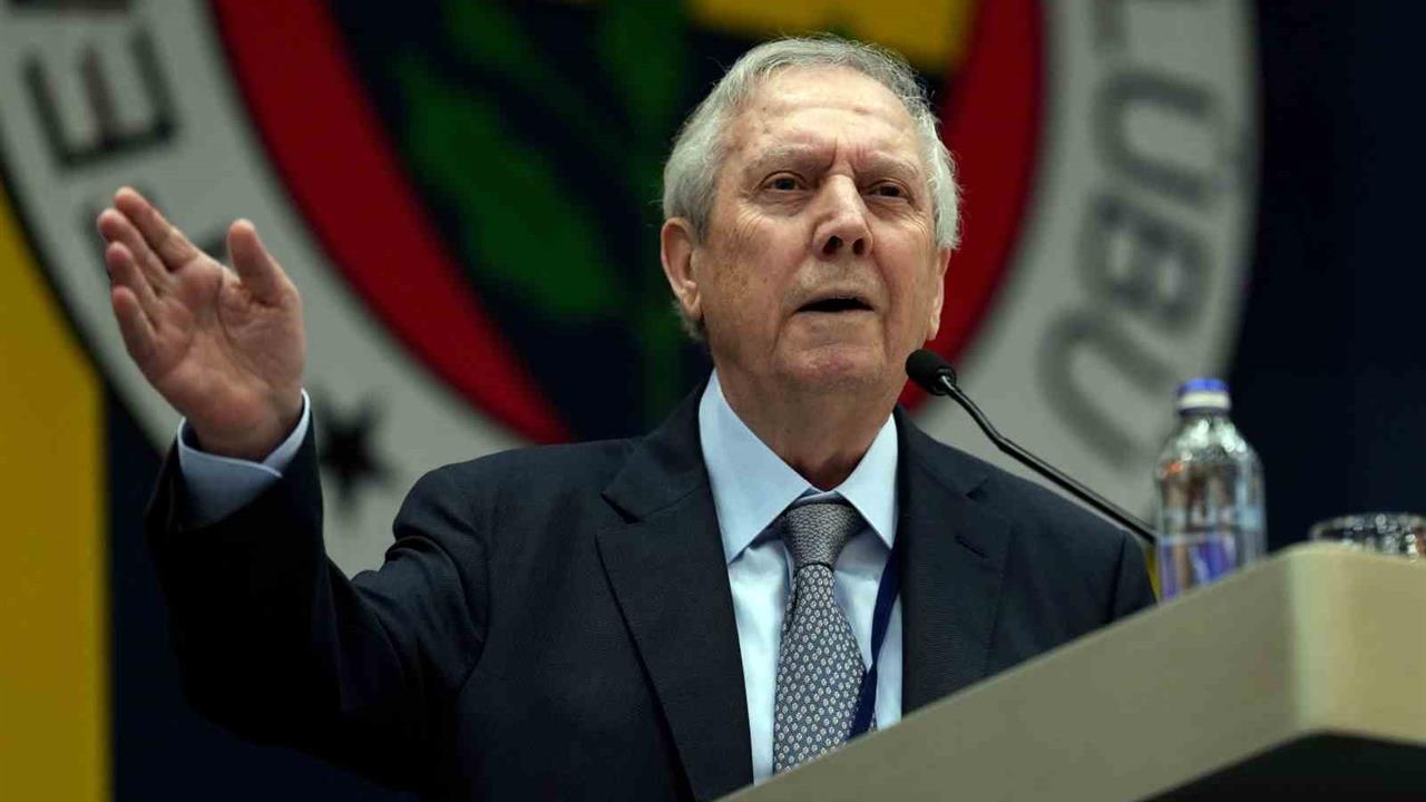 Aziz Yıldırım'dan Saran Yönetimine Açık Çağrı: Kulüp Menfaati Öncelikli Olmalı