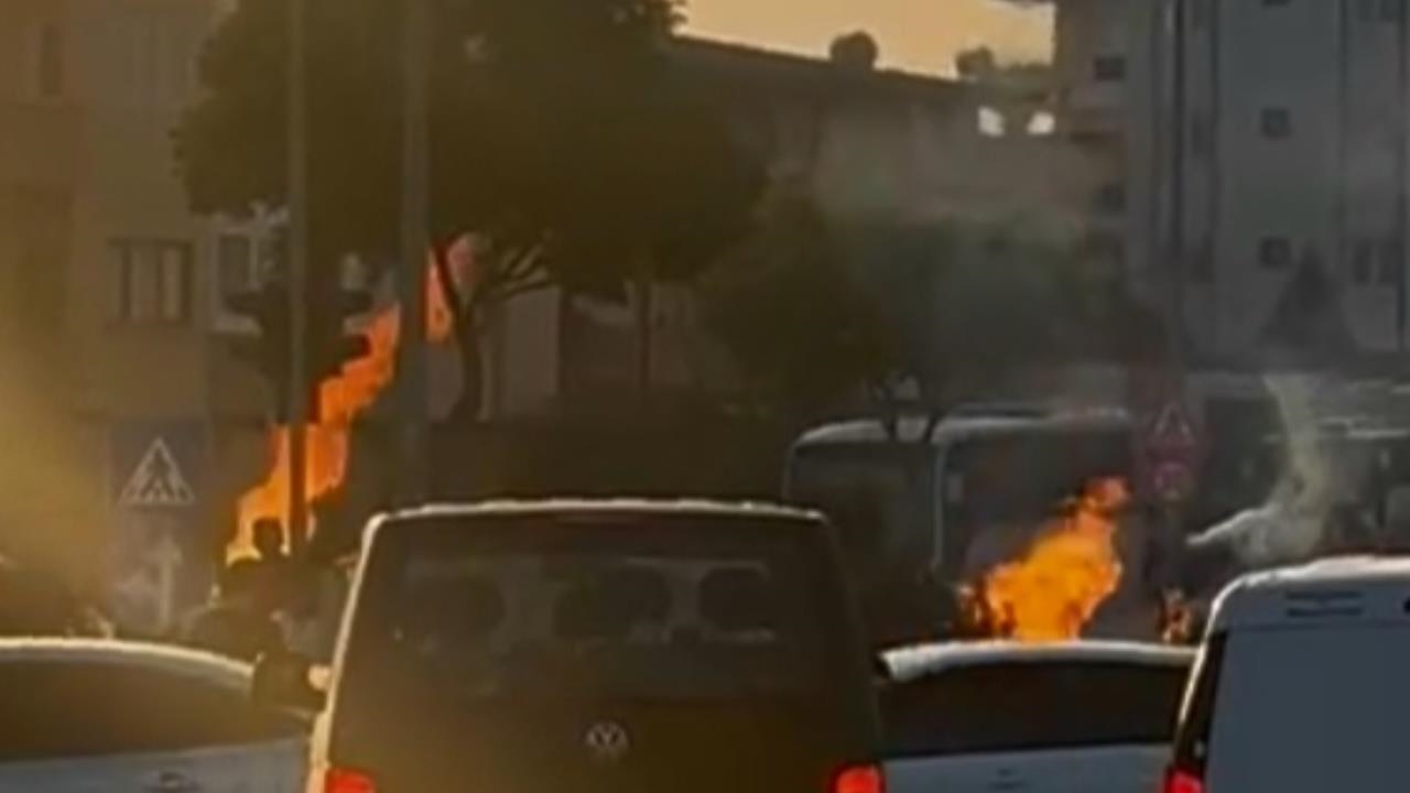 Mersin Tarsus'ta Doğalgaz Kaçağı Yangına Neden Oldu