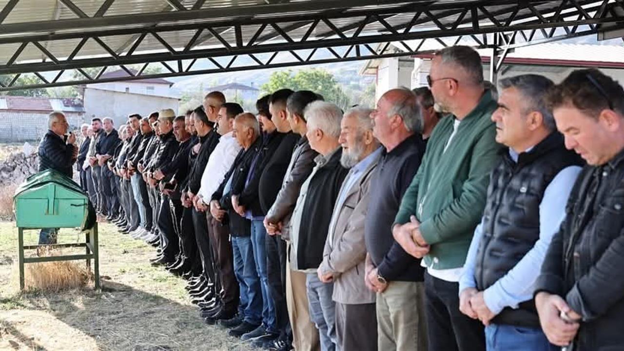 Ordu'da Halı Sahada Genç Hayatını Kaybetti