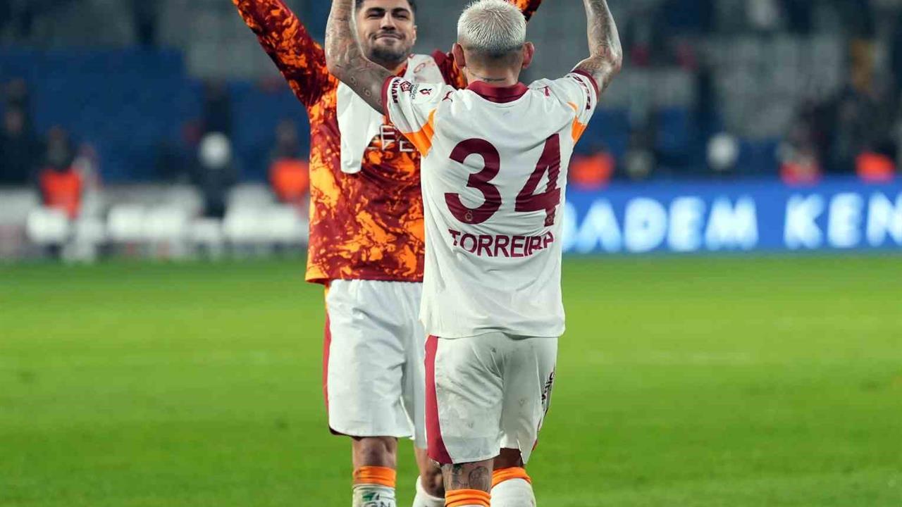 Galatasaray 17 Maçtır Yenilmiyor