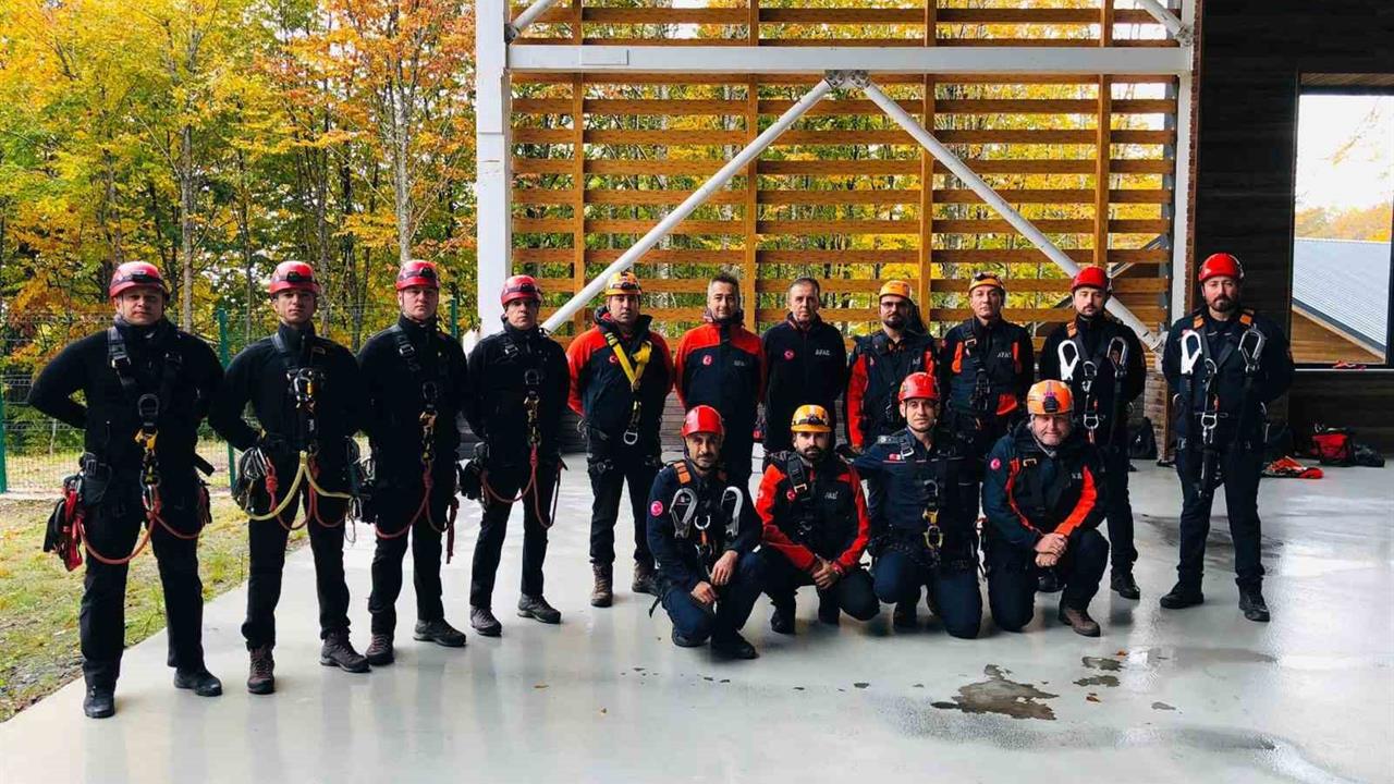 Kartepe Teleferik'te Acil Durum Tatbikatı Gerçekleştirildi