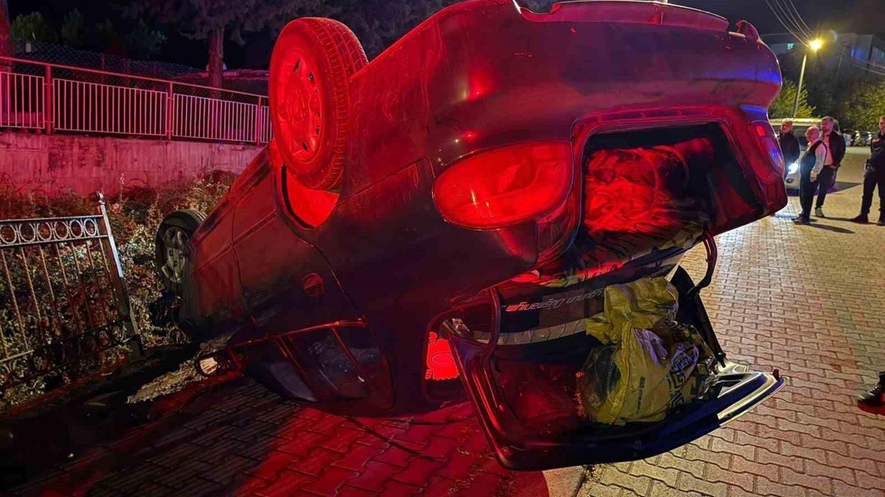 Bucak’ta Otomobil Takla Attı: Dereye Düşmekten Kurtuldu