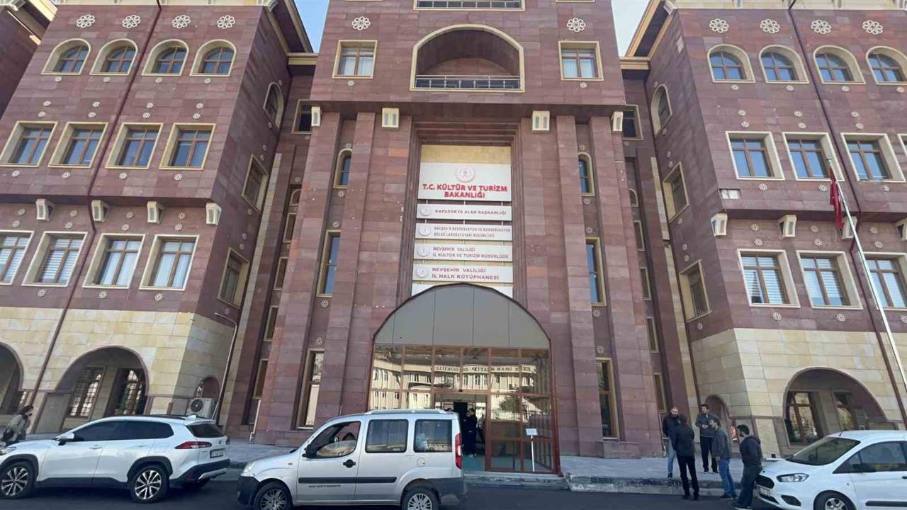 Güvenlik görevlisi kalbine yenik düştü - NEVŞEHİR