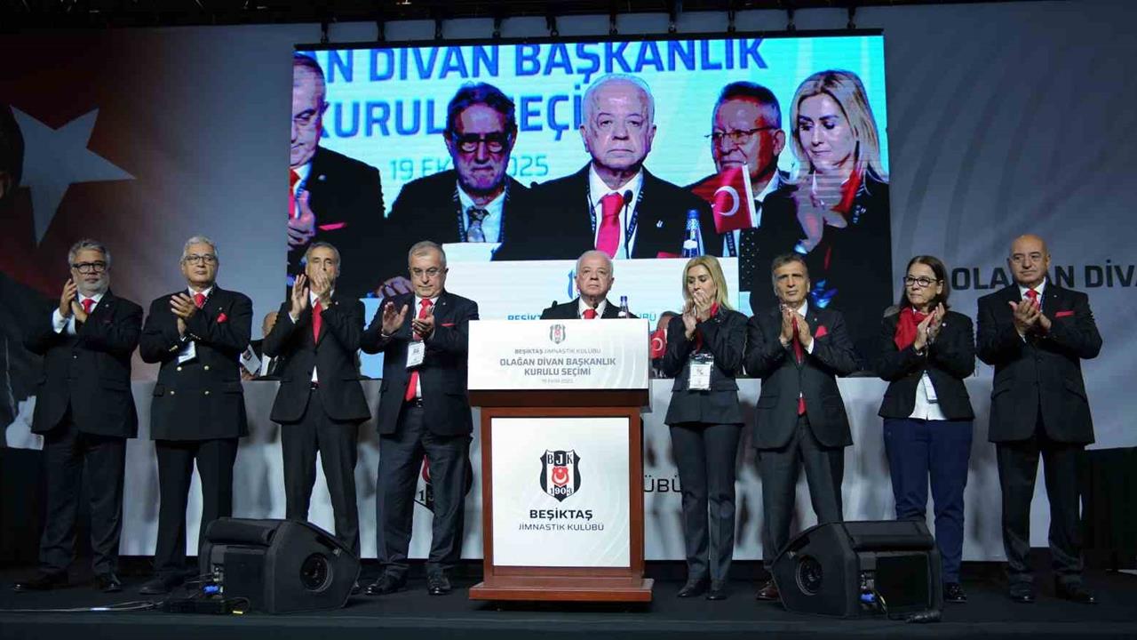 Beşiktaş’ta divan başkanı adaylar konuşmalarını gerçekleştirdi - İSTANBUL