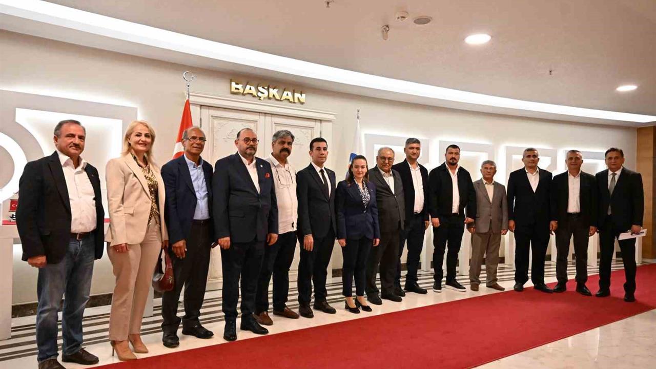 Antalya'da Muhtarlar Günü Kutlaması: Özdemir'den Vurgu