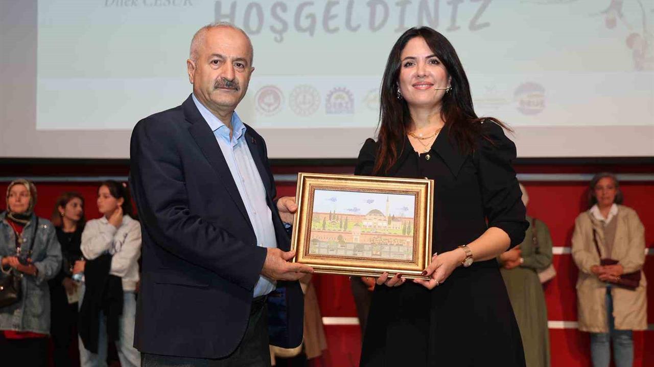 Anneler Dilek Cesur’la buluştu - KOCAELİ