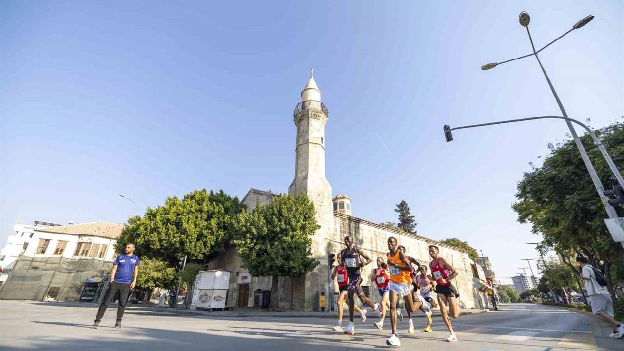 Uluslararası Tarsus Yarı Maratonu’nda Türk sporcular damga vurdu - MERSİN