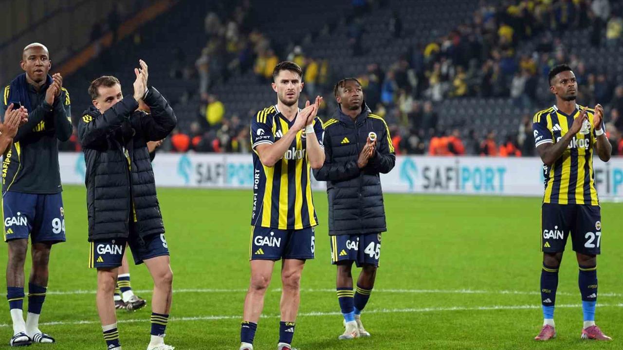 Trendyol Süper Lig: Fenerbahçe: 2 - Fatih Karagümrük: 1 (Maç sonucu) - İSTANBUL