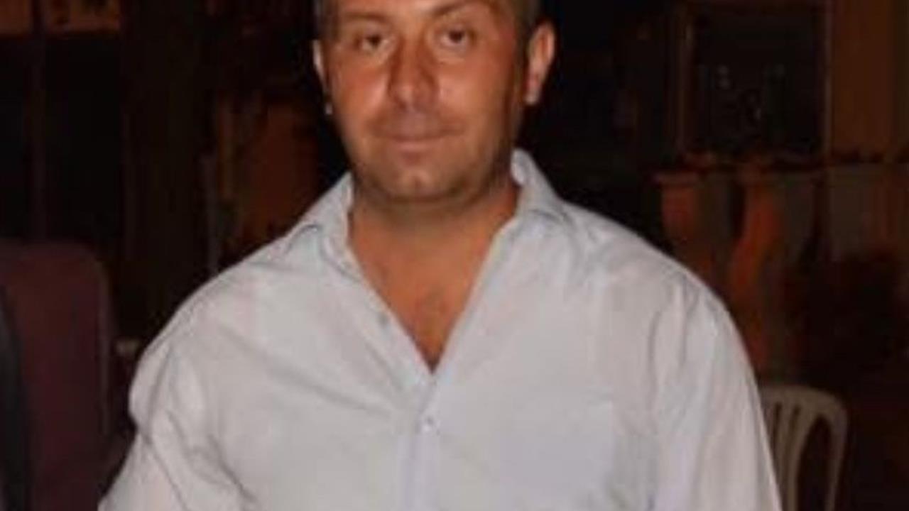 Şarampole devrilen kamyonetin sürücü yaşama tutunamadı - DENİZLİ