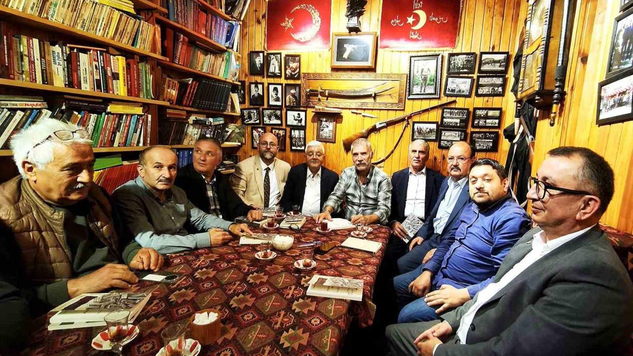 Giresun’da bu kafe müşterilerini zamanda yolculuğa çıkarıyor