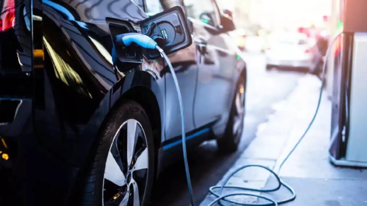 Türkiye'de En Ucuz Elektrikli Araçlar Listesi Açıklandı