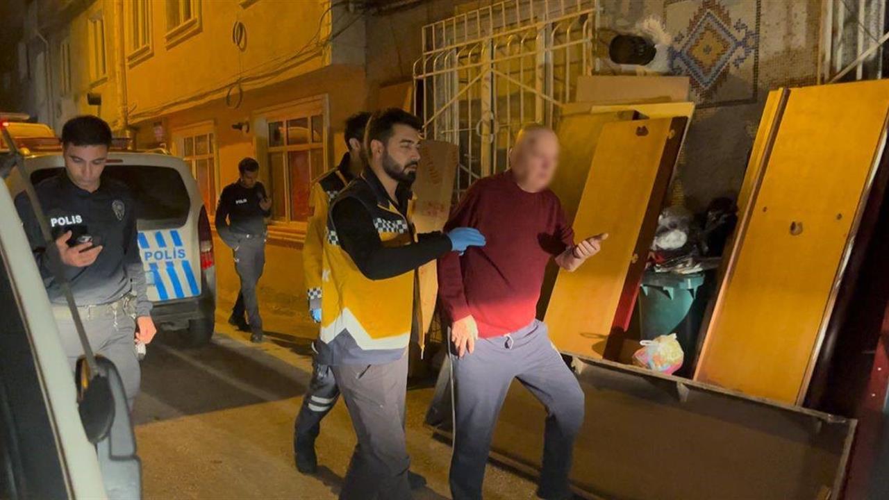 80’lik vatandaşların içki gecesi hastanede bitti - BURSA