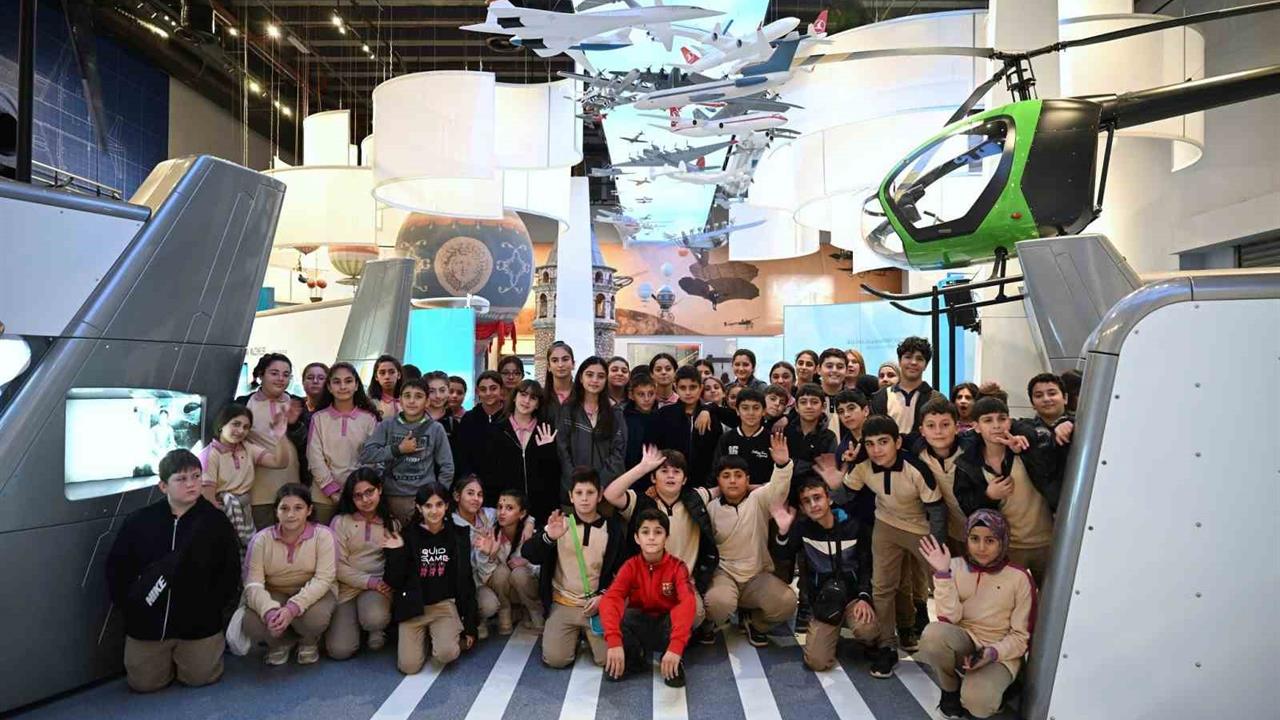 Uzay ve havacılığın derinliklerini GUHEM’de keşfediyorlar - BURSA