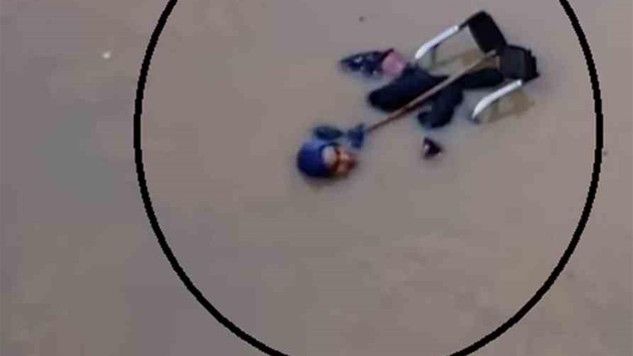 Suyla dolu alt geçitte ölümle burun buruna gelen engelli yaşlı kadını itfaiye kurtardı - HATAY