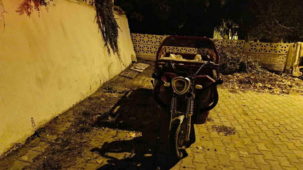 Bilecik’te Üç Tekerlekli Motosiklet Devrildi: 2 Yaralı