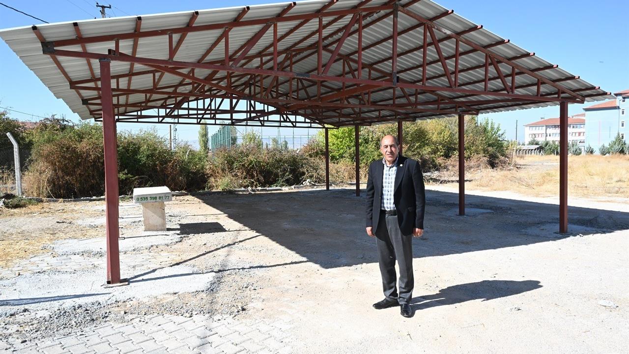 Yeşilyurt’ta Mezarlık Düzenleme Çalışmaları Tamamlandı