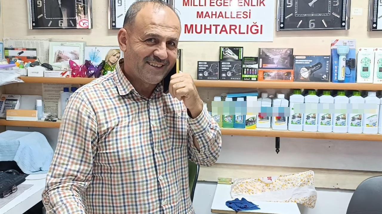 Muhtarlar Günü’nde kürsüde konuşurken baygınlık geçiren muhtarın telefonları susmuyor - ANTALYA