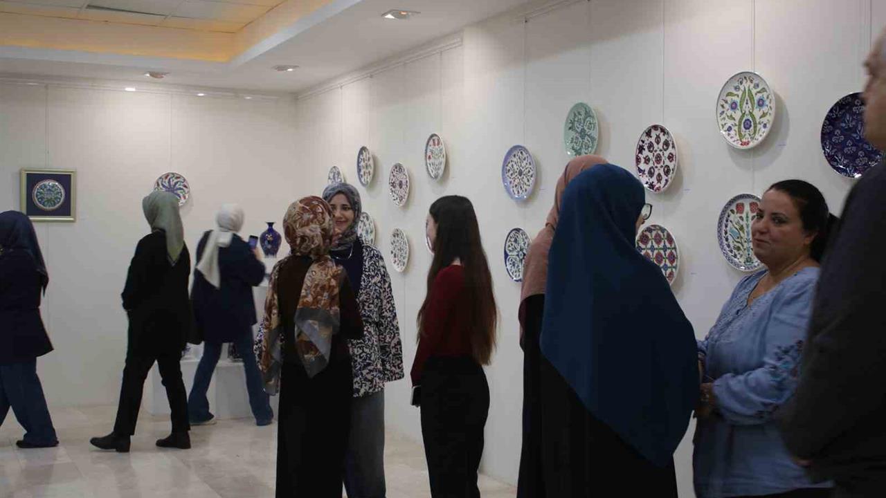 Sakarya'da Çini Sanatı Sergisi Açıldı