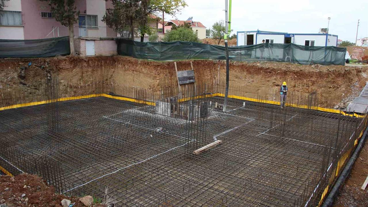 Eşme'de Sağlık ve Eğitim Alanında Yeni Yatırımlar Başladı