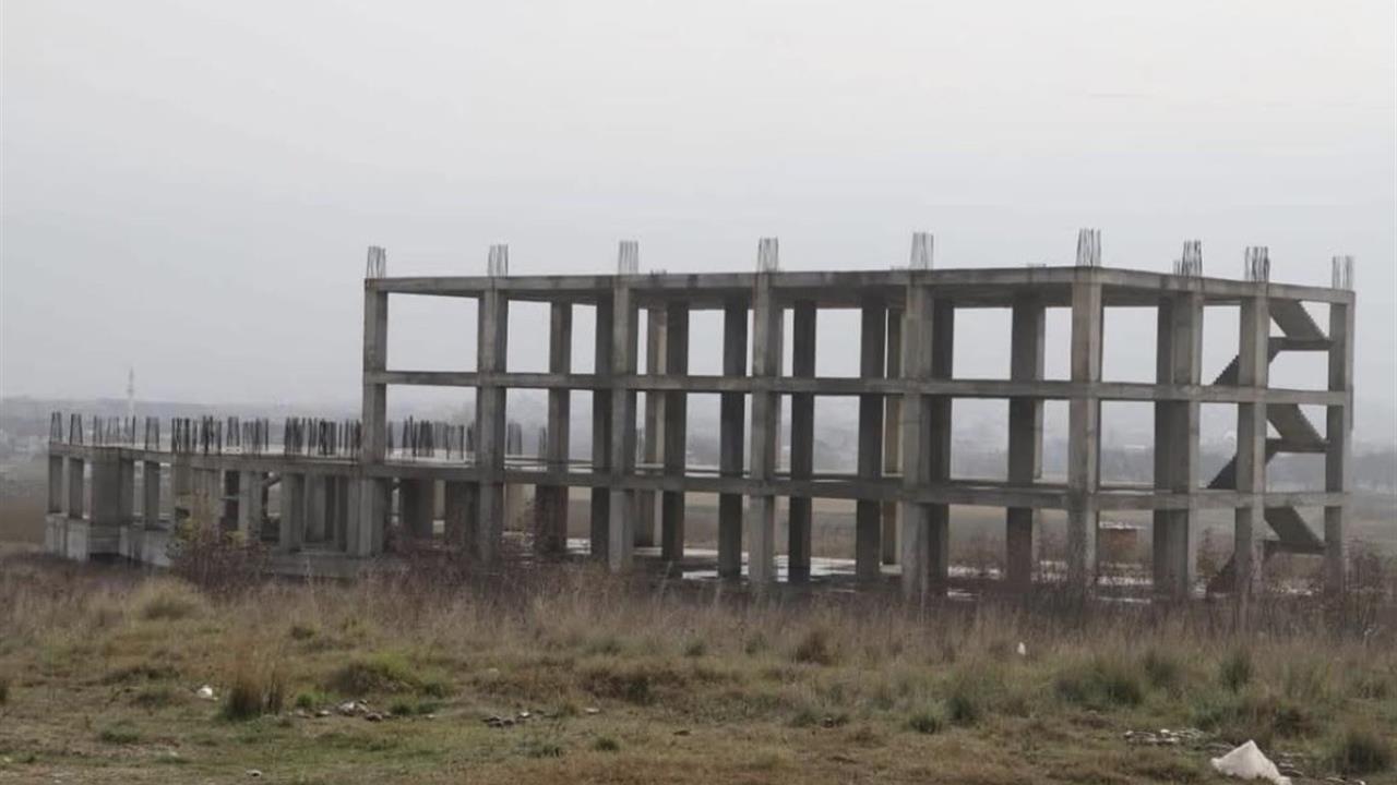 Gönen'de Fakülte İnşaatı Yıllardır Beklemede