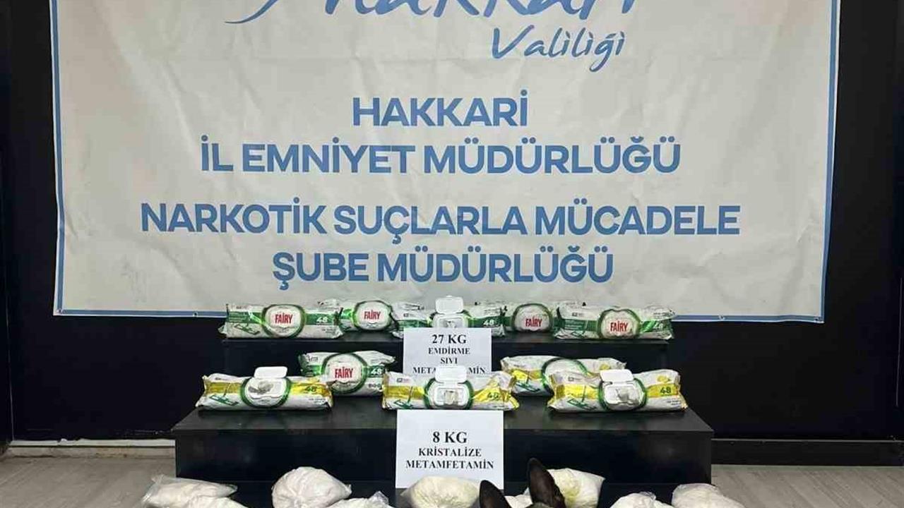 Hakkari'de 43 Kilo Uyuşturucu Ele Geçirildi