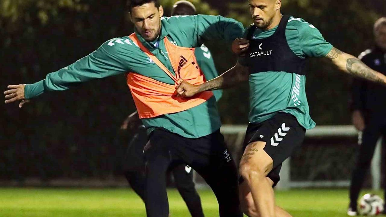 Konyaspor Beşiktaş Maçının Hazırlıklarını Devam Ettiriyor