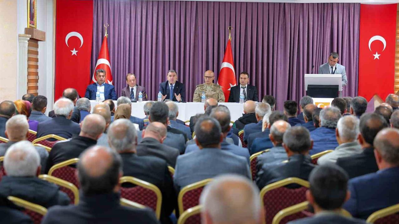 Bayburt'ta Köylerin Yatırım Planları Görüşüldü