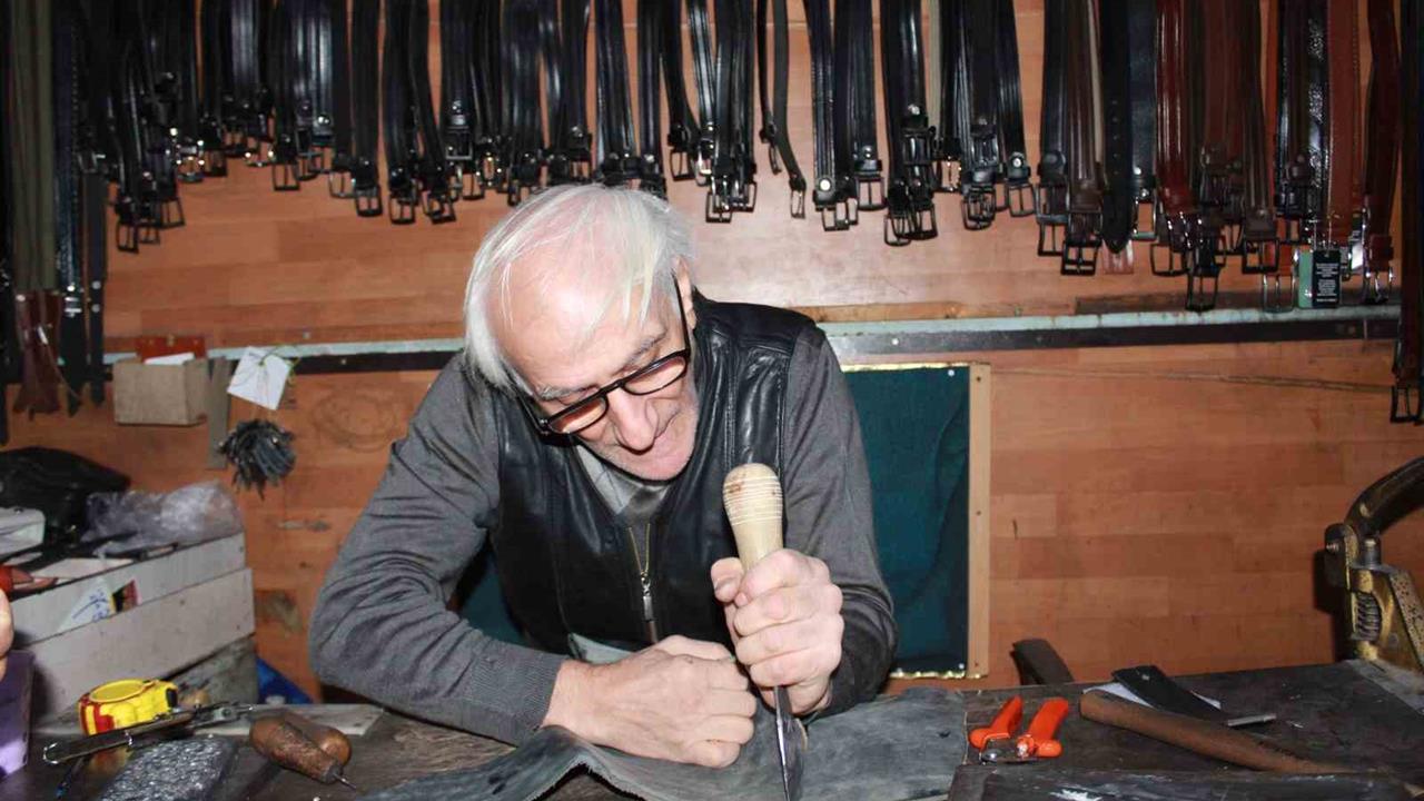 Siirt'te 50 Yıldır Saraciye Mesleğiyle Uğraşıyor