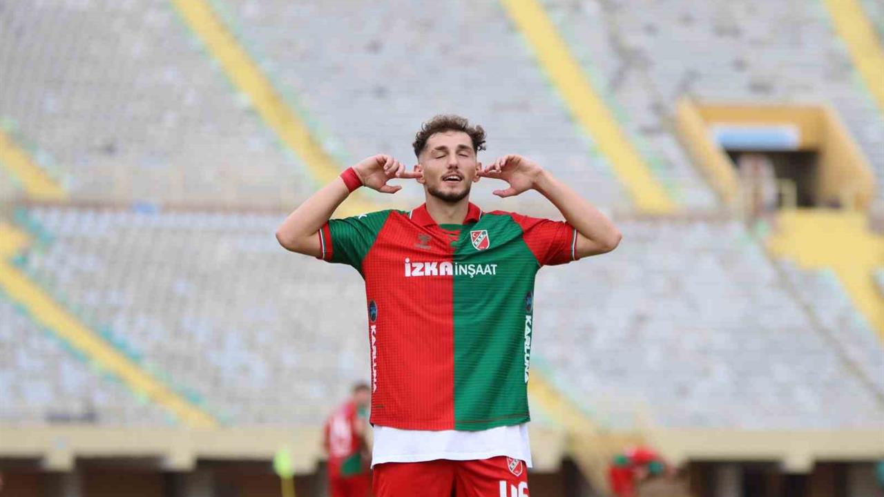 Karşıyaka'da Yasin Uzunoğlu Fırtınası: 6 Golle Dikkat Çekti