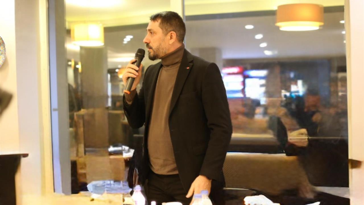 Ağrı'da Basın Mensuplarına Övgü: "Demokrasinin Temel Taşıdır"