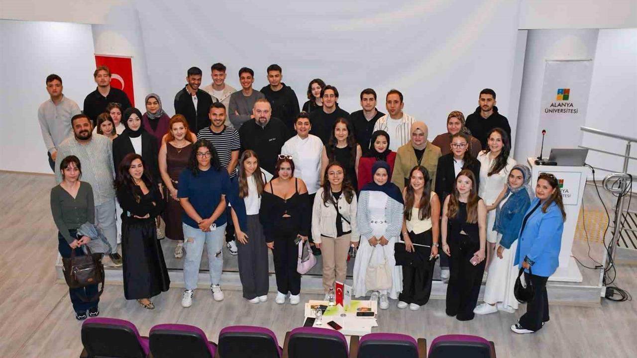 Alanya'da Dünya Aşçılar Günü Etkinliği Gerçekleşti