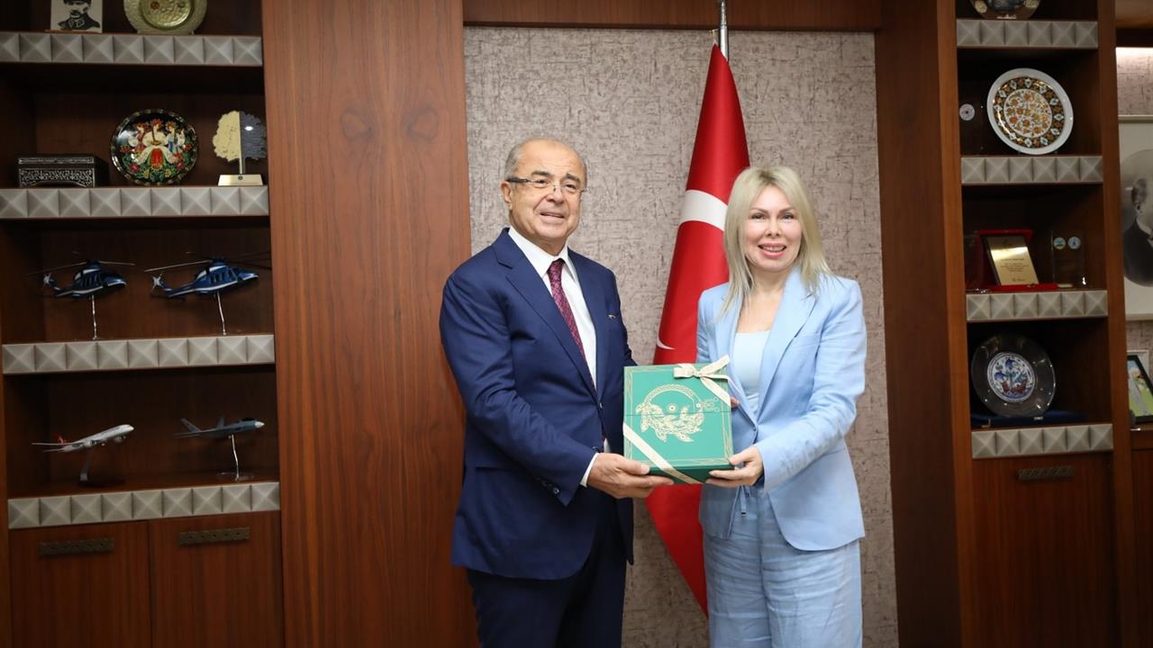 Akdeniz Üniversitesi ile Azerbaycan İdman Akademisi'nden İş Birliği Protokolü