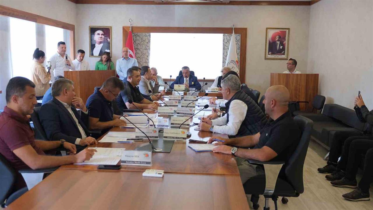 Kemer'de 2026 Mali Yılı Bütçe Tasarısı Onaylandı