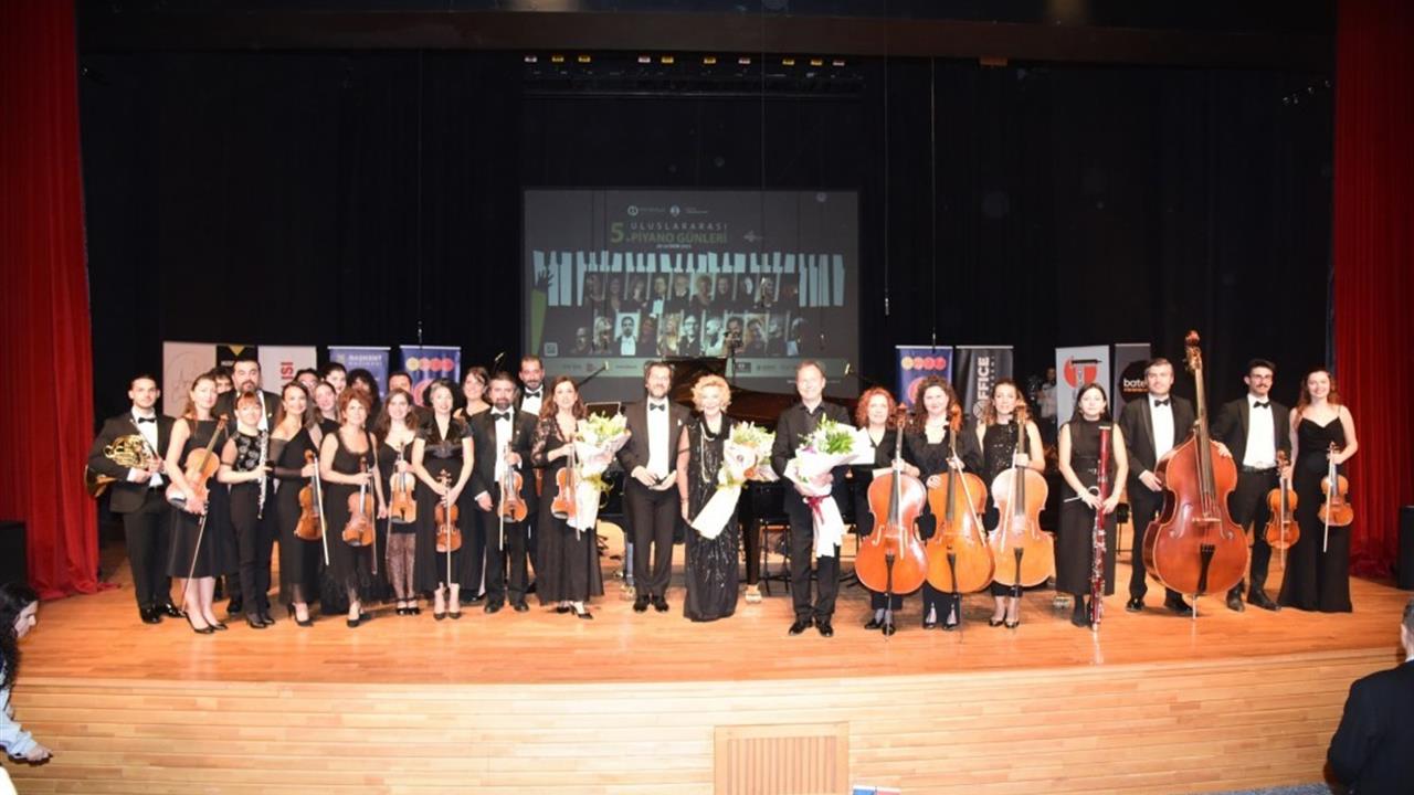 Eskişehir'de 5. Uluslararası Piyano Günleri Açıldı