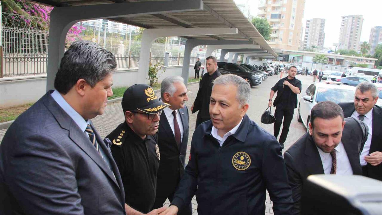 Şafak Operasyonu Sonrası Bakan Açıkladı! Mersin’de Uyuşturucu Operasyonları: 3 Suç Örgütü Çökerildi