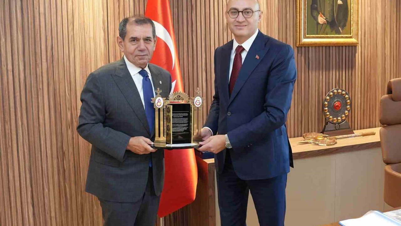 Galatasaray Başkanı Dursun Özbek, Bakırköy Başsavcısını Ziyaret Etti