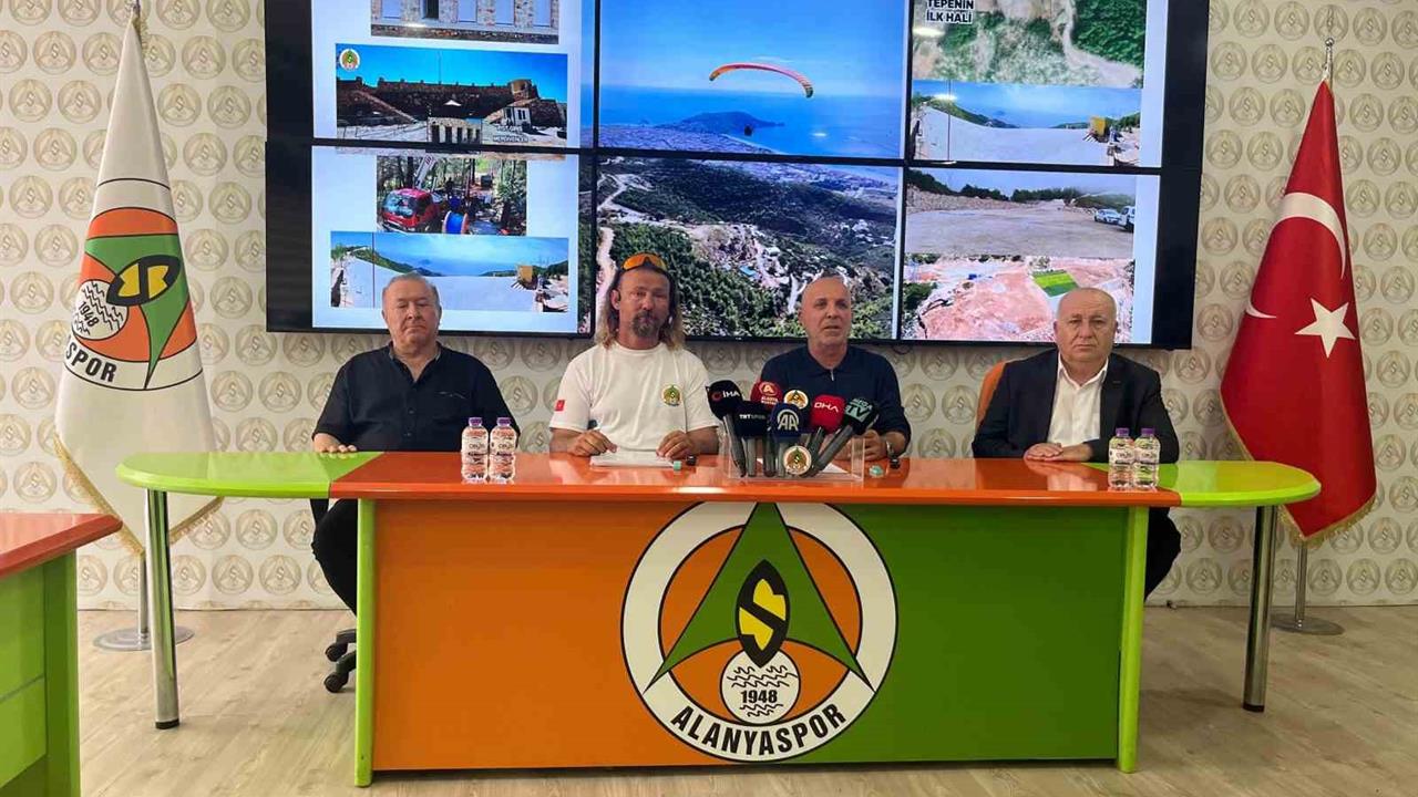 Alanyaspor'dan Yamaç Paraşütü Faaliyetleri Hakkında Açıklama