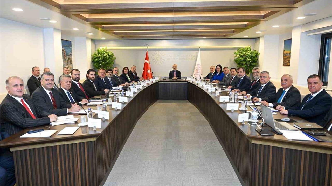 Aydın'da Banliyö Hattı Müjdesi: Başkan Çerçioğlu'ndan Açıklama