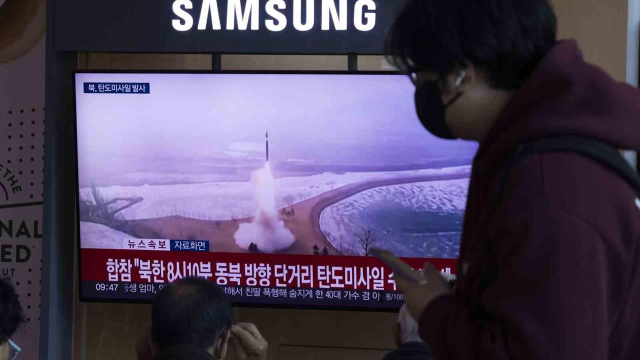 Kuzey Kore'den İlk Balistik Füze Denemesi: ABD'ye Gözdağı
