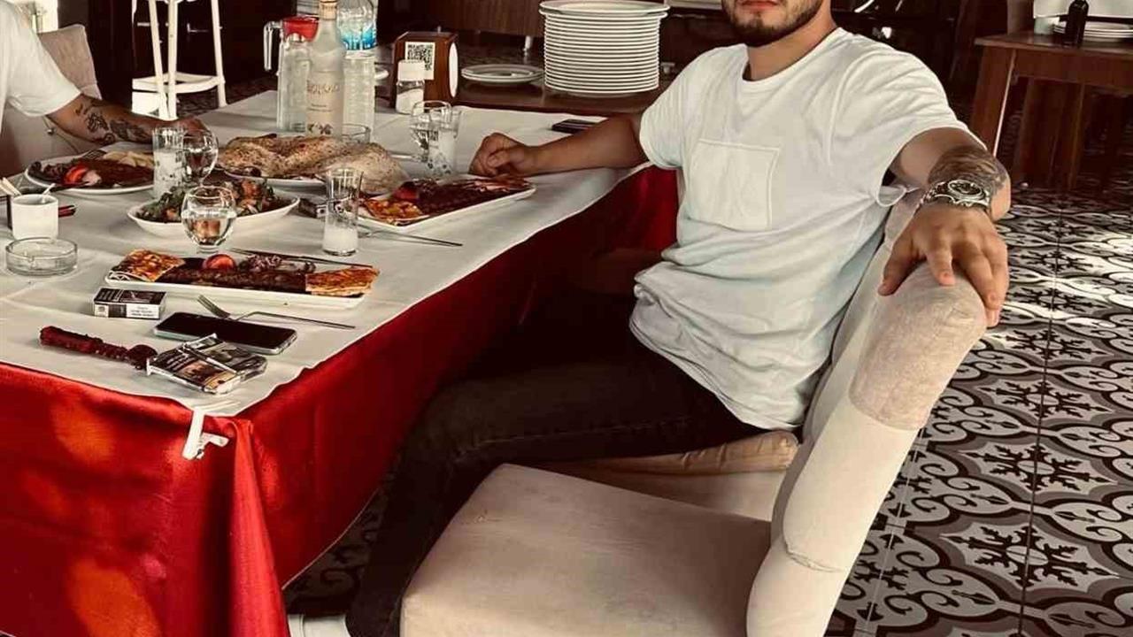 Tarsus'ta Motosikletli Trafik Kazası: Genç Hayatını Kaybetti