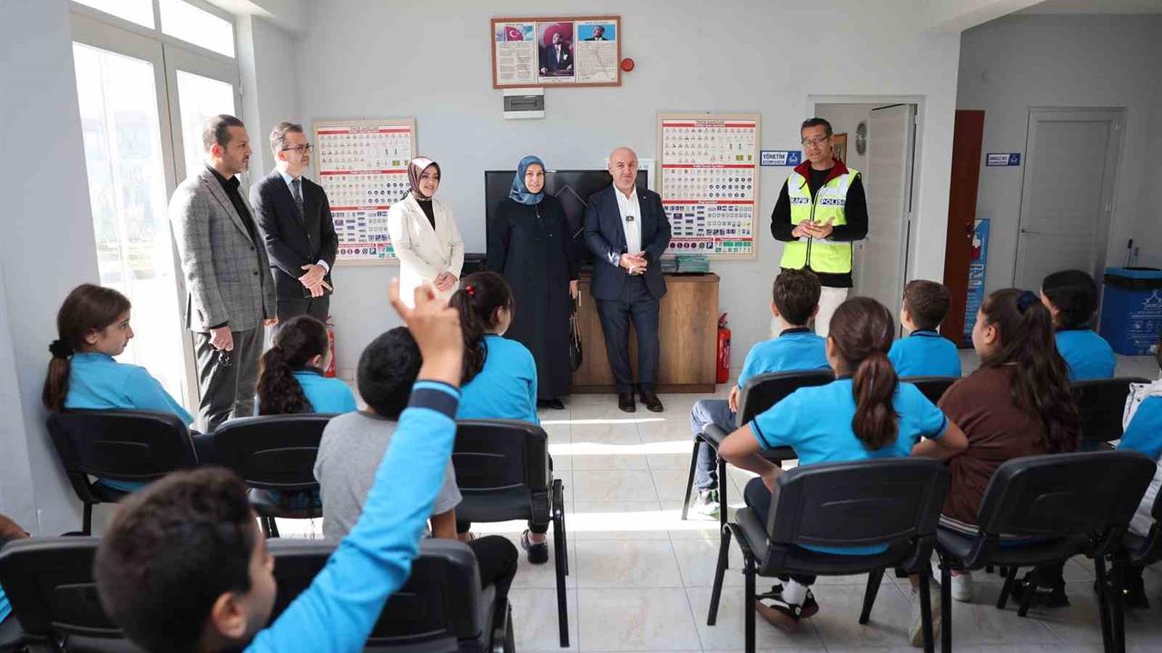 Darıca'da 25 Bin Çocuğa Trafik Eğitimi Verildi